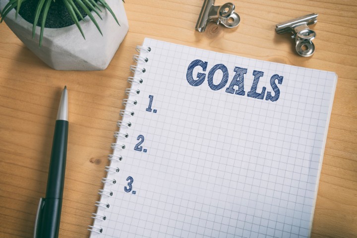 Planning kitchen renovation priorities with a clear goal list