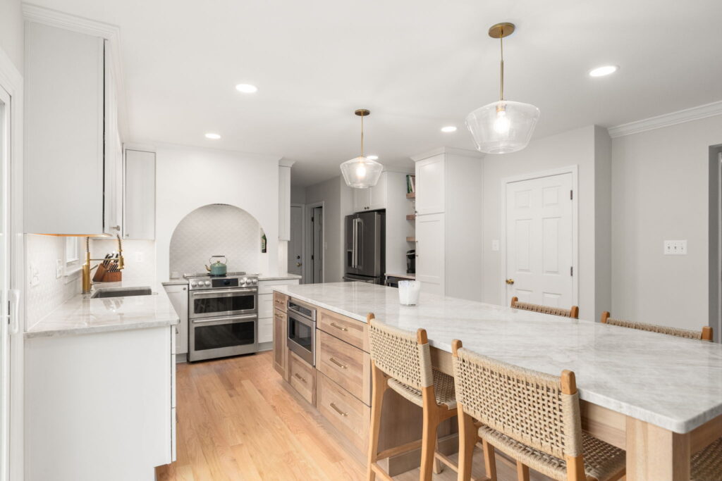 Arched Alcove Kitchen